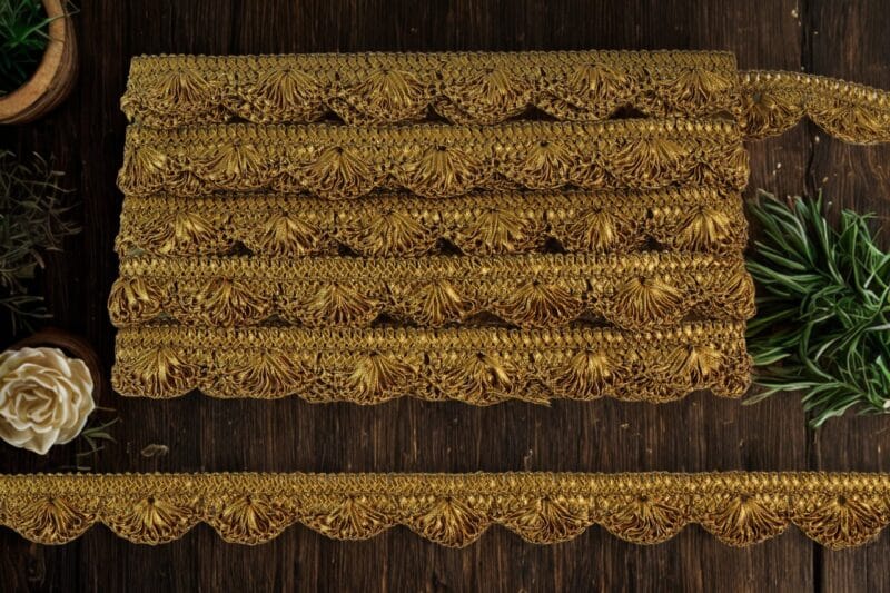 Devi Lace Zari Handwork Pankha Jhalar Border Reel – 9M for Sarees, Dupattas, Kurtis, Bags & Decorations